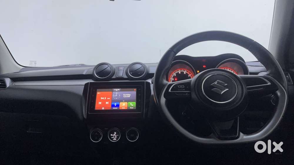 Maruti Suzuki Swift 1.3 Zxi, 2021, Petrol