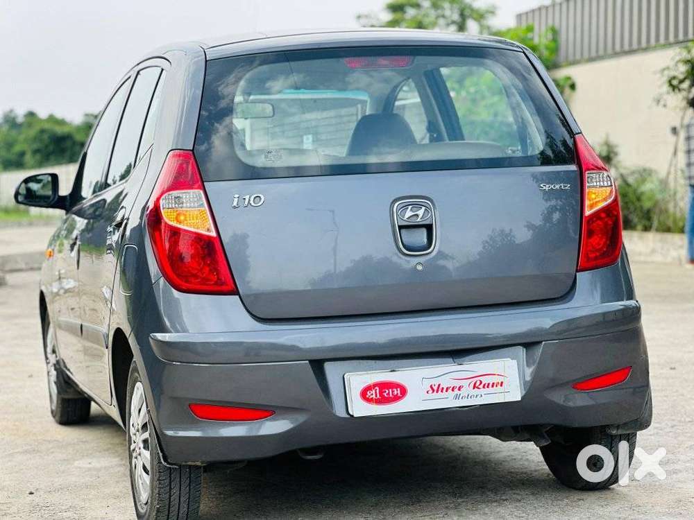 Hyundai I10 Sportz, 2014, Petrol