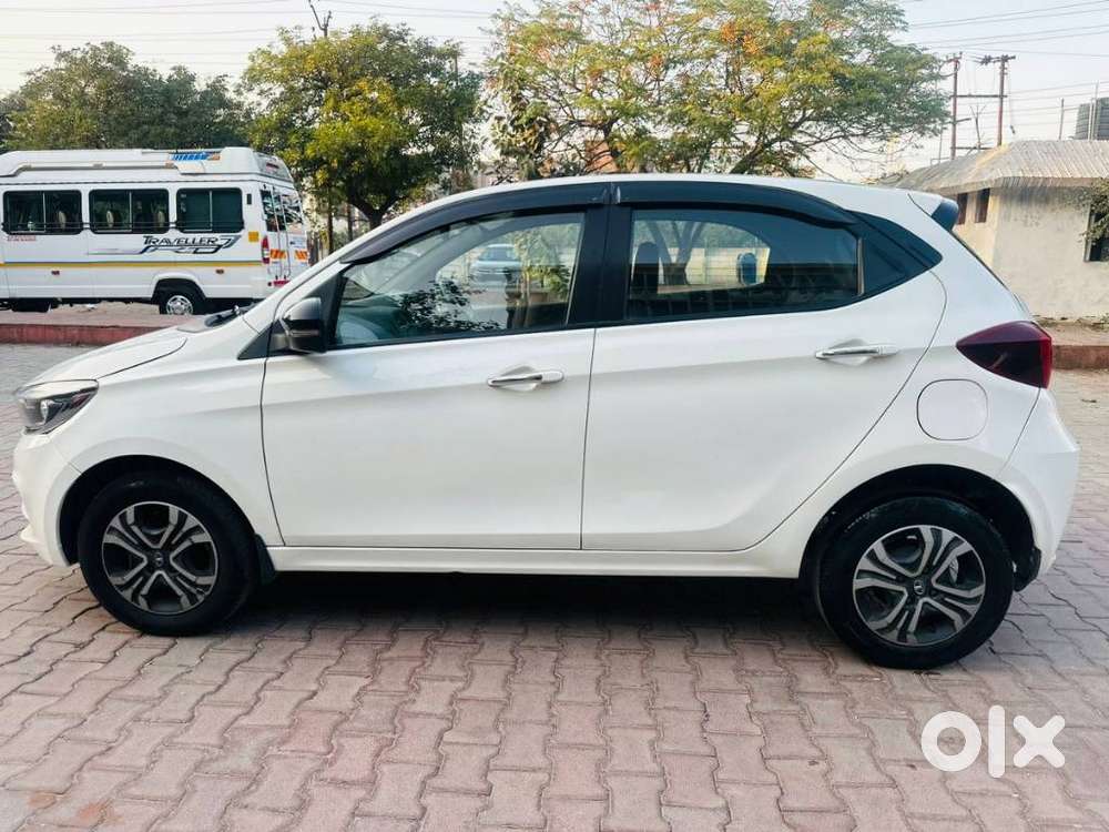 Tata Tiago Xz, 2022, Cng & Hybrids