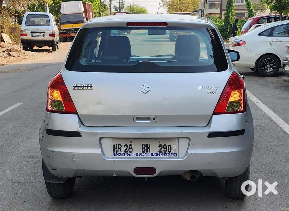 Maruti Suzuki Swift Vxi + Manual, 2011, Petrol