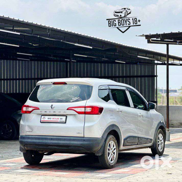Renault Triber Rxl, 2021, Petrol