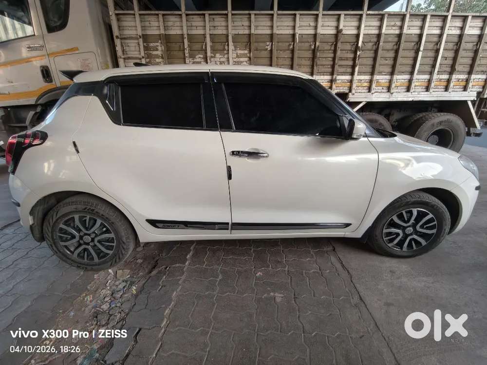 Maruti Suzuki Swift 2022 Petrol 83500 Km Driven