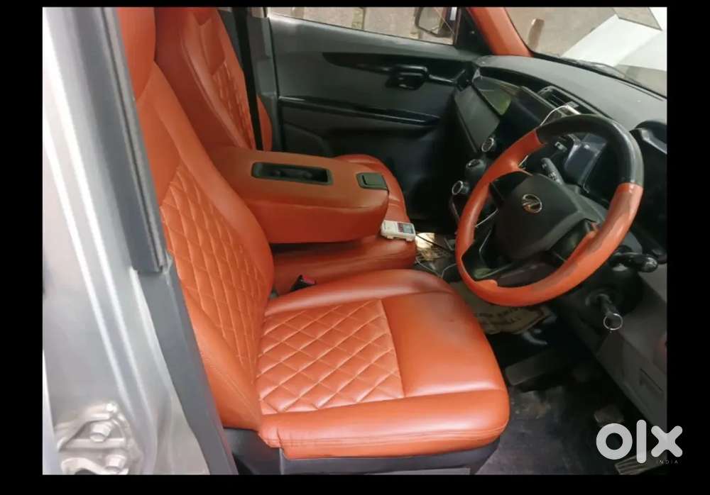 Mahindra Kuv 100 2018 Petrol 60000 Km Driven