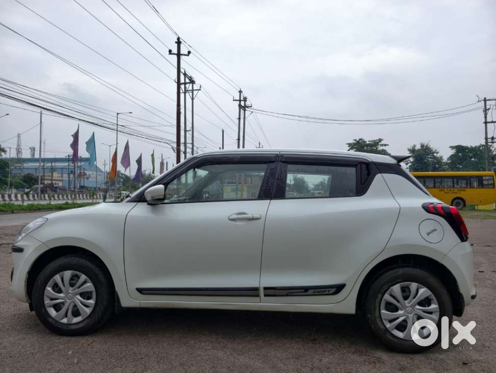 Maruti Suzuki Swift Vvt Vxi, 2023, Petrol