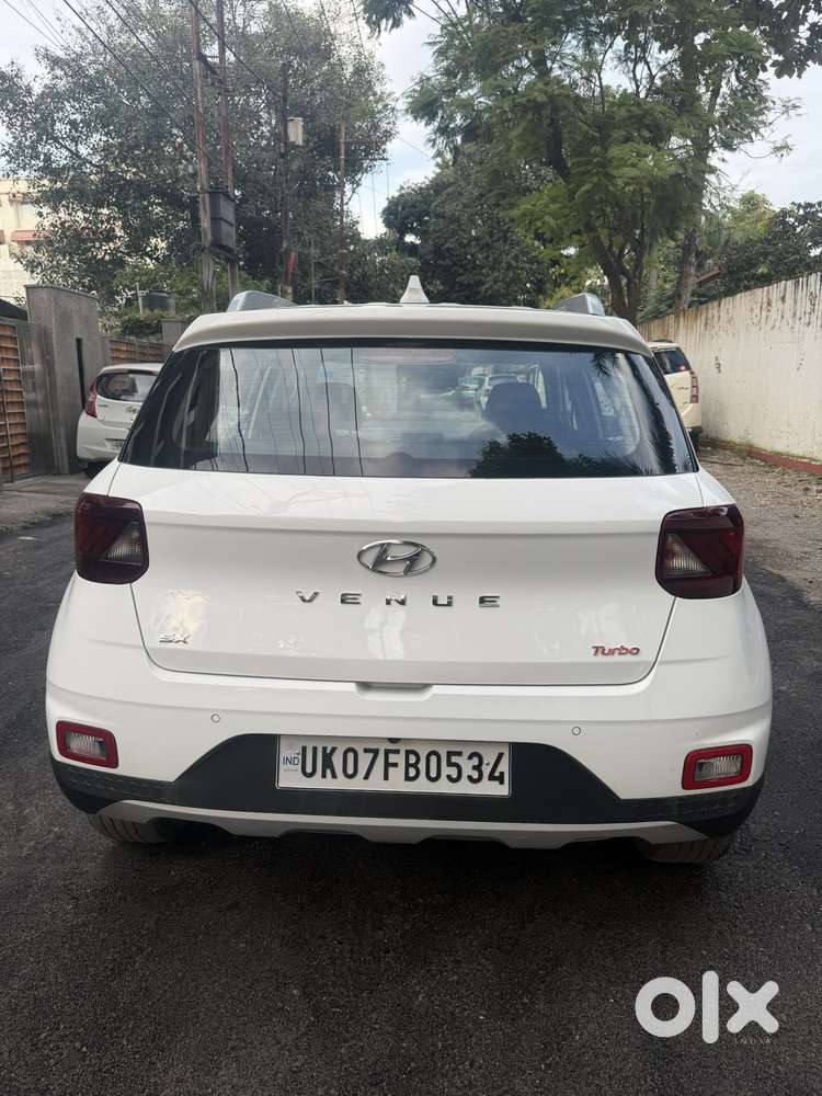 Hyundai Venue 1.0 Sx Turbo Dct, 2021, Petrol