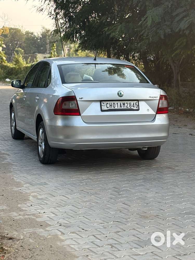 Skoda Rapid, 2012, Petrol