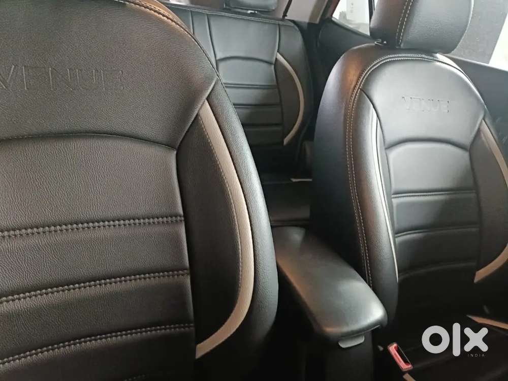 Hyundai Venue 2021 Petrol Well Maintained