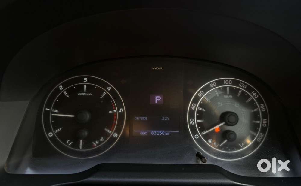 Toyota Innova Crysta 2.8 Gx At 7 Str, 2016, Diesel