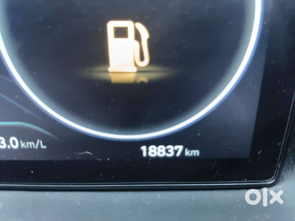 Hyundai Tucson 2.0 Signature Petrol At, 2022, Petrol