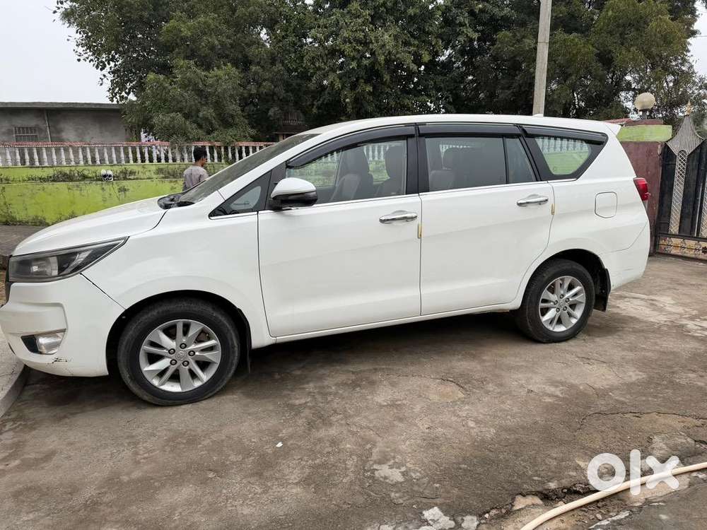 Toyota Innova Crysta Diesel 2020