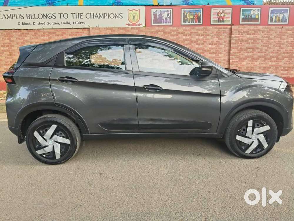 Tata Nexon, 2025, Cng & Hybrids
