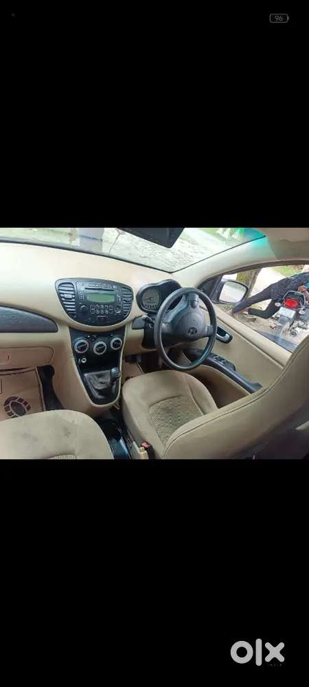 Hyundai I10 Sportz Petrol 2010