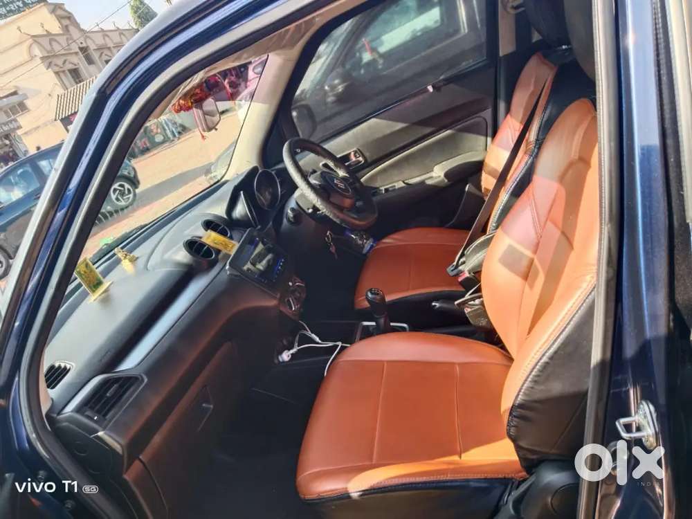 Maruti Suzuki Swift 2022 Petrol 41000km Driven