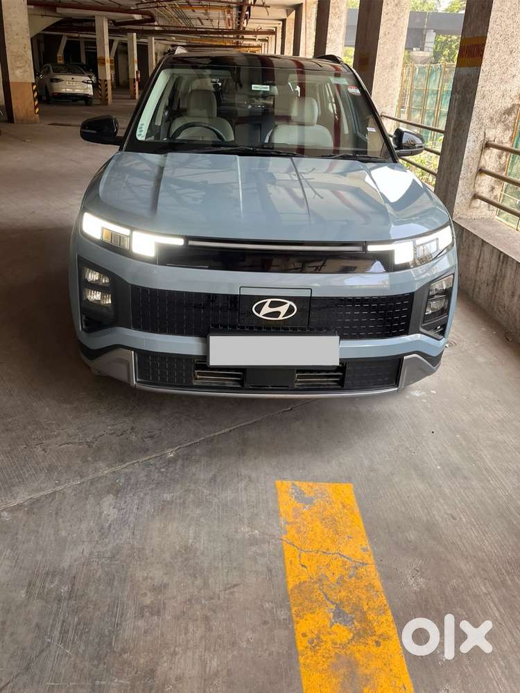 Creta Electric Premium 42 Kwh Dual Tone Variant