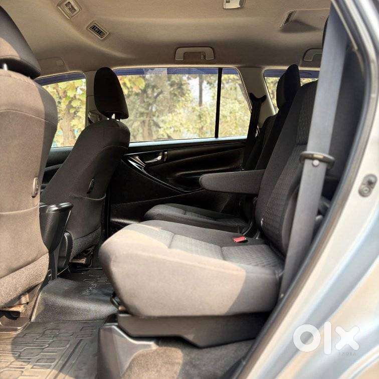 Toyota Innova Crysta [2020-ongoing] 2.7 Gx At 7 Str, 2019, Petrol