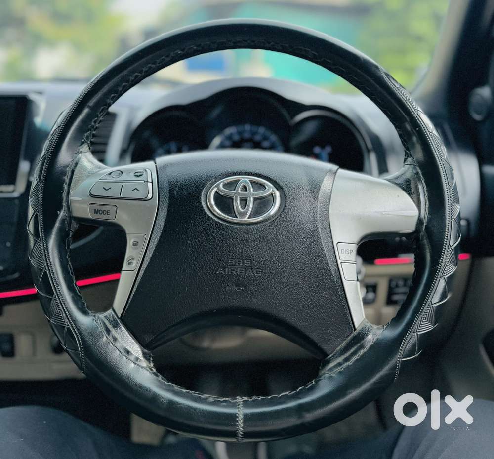Toyota Fortuner 2011-2016 4x2 Manual, 2013, Diesel