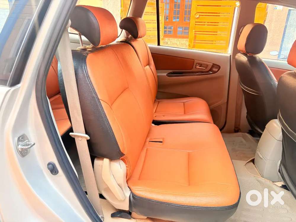 Toyota Innova 2013 Diesel 237000 Km Driven