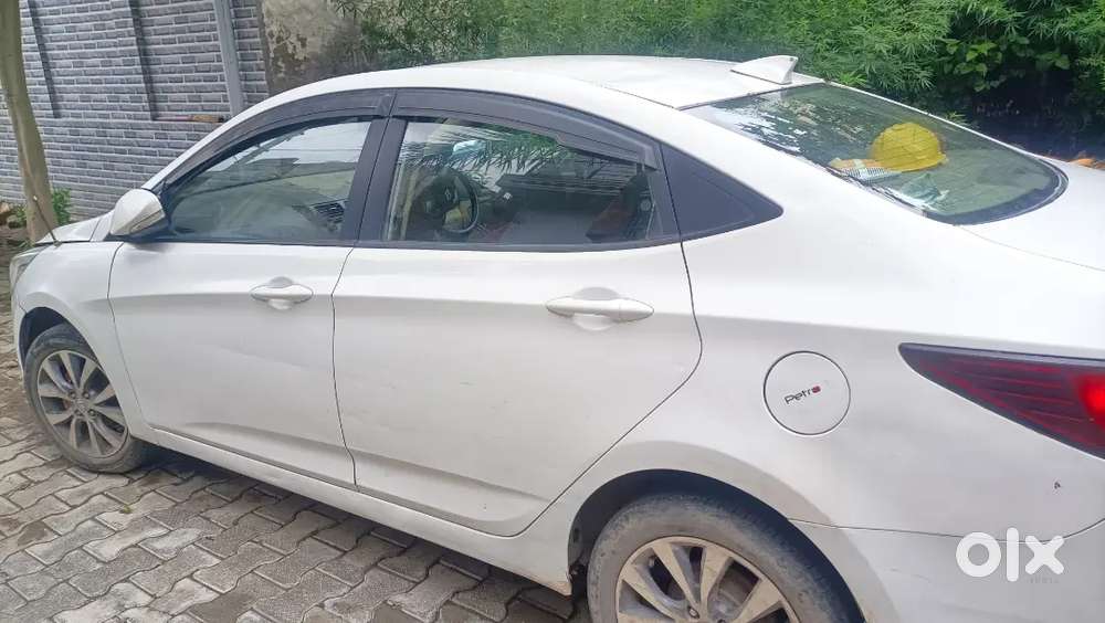 Hyundai Verna 2016 Manual Petrol