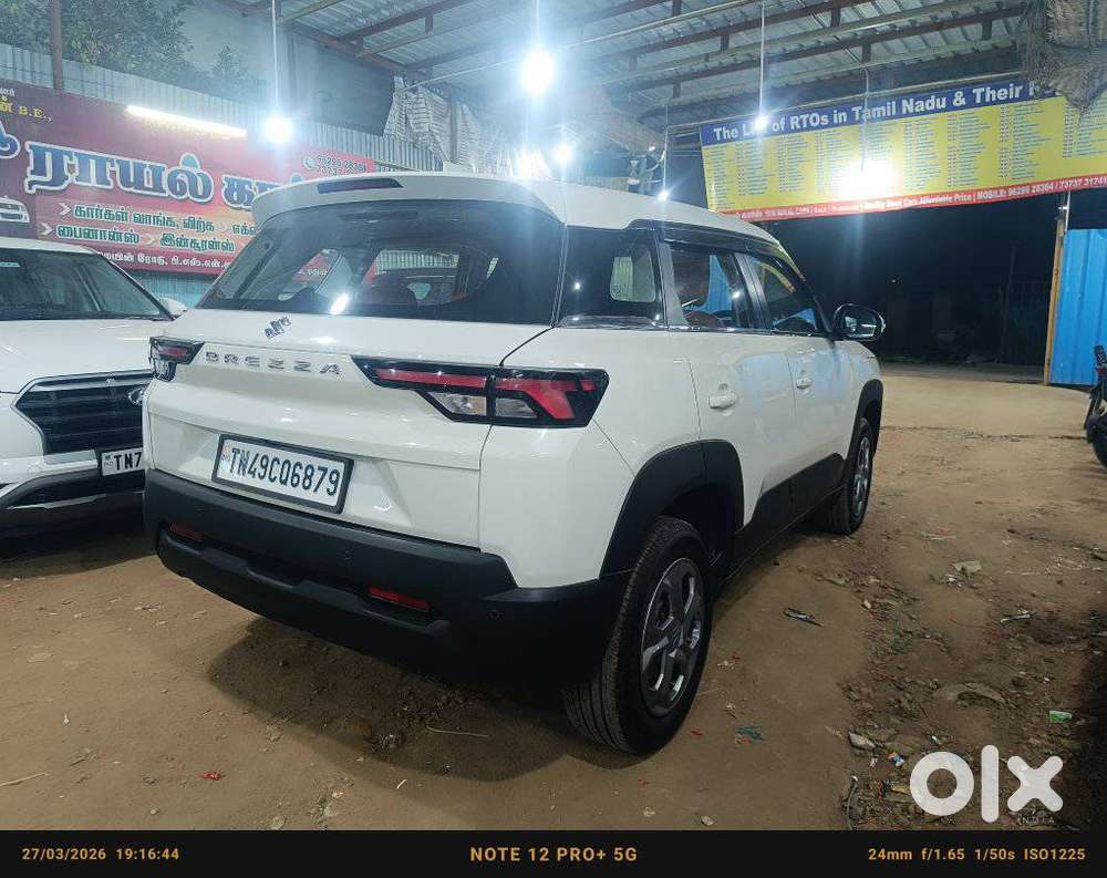 Maruti Suzuki Brezza 1.5 Vxi Smart Hybrid, 2024, Petrol