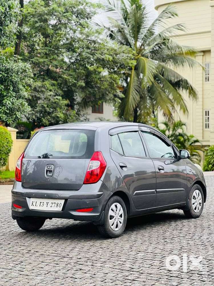 Hyundai I10 Sportz, 2012, Petrol
