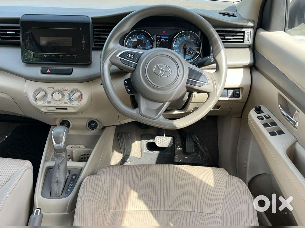 Maruti Suzuki Ertiga Vxi At Petrol, 2025, Petrol