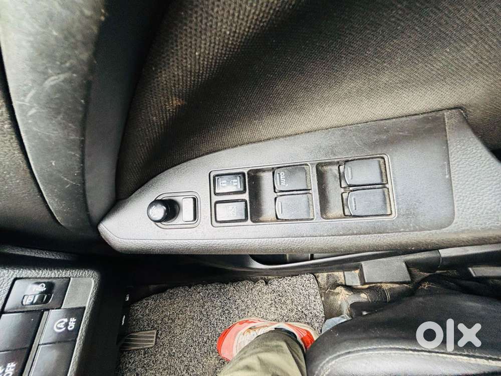 Maruti Suzuki Brezza 1.5 Vxi Smart Hybrid, 2022, Petrol