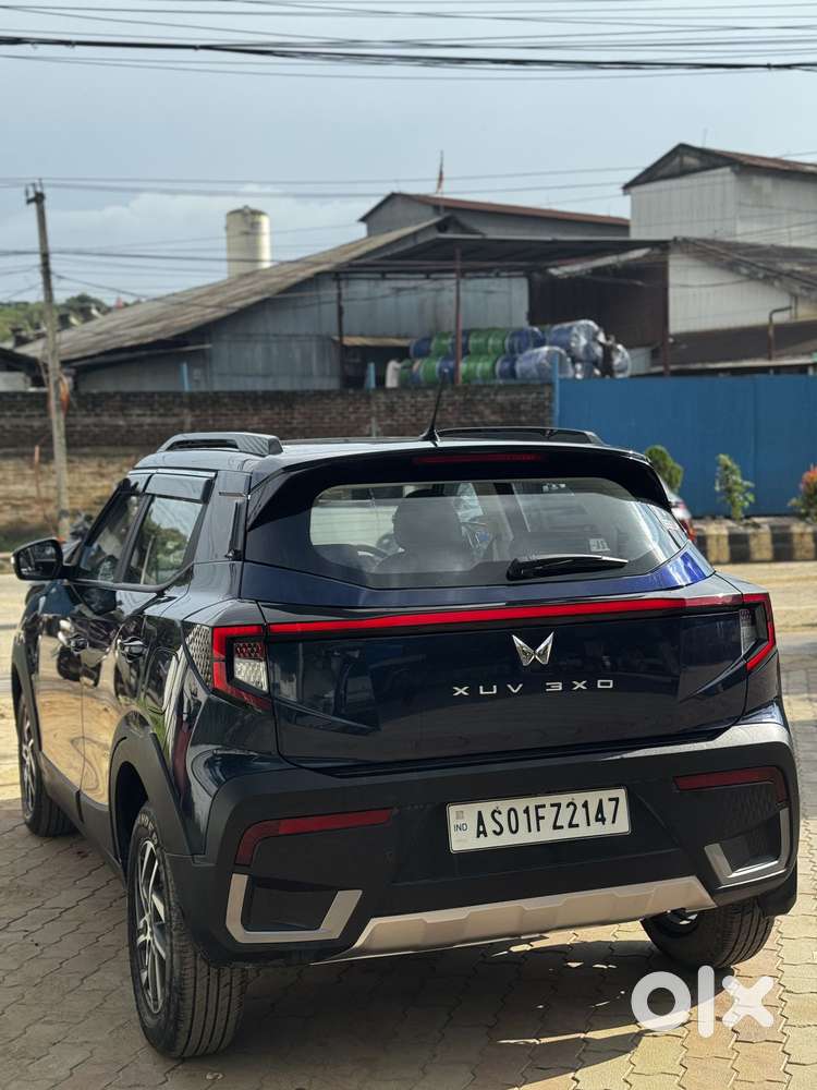 Mahindra Xuv 3xo Ax5l Pg Mt, 2024, Petrol