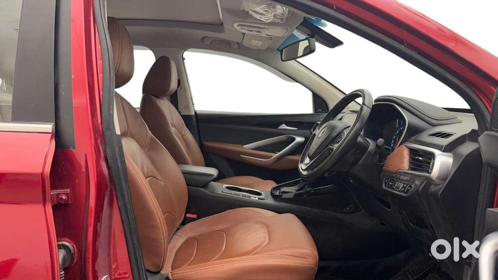 Mg Hector Plus 1.5 Sharp Turbo Cvt 6 Str, 2022, Petrol