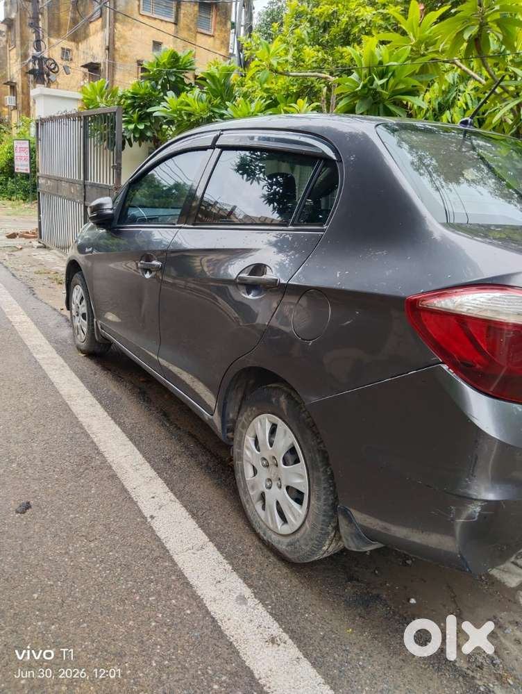 Honda Amaze 2017 Model