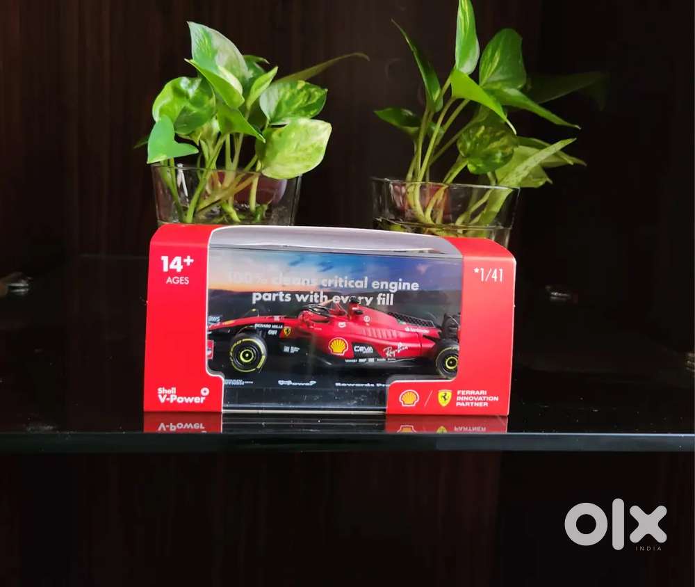 Official Ferrari Shell Formula 1