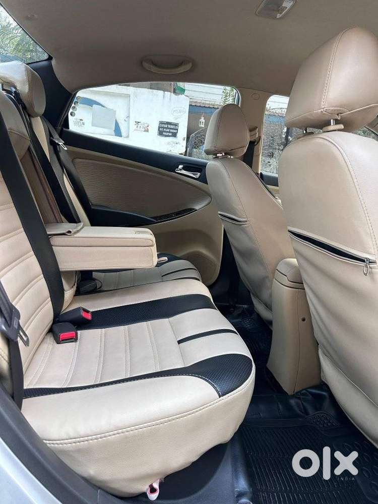 Hyundai Verna Fluidic 1.6 Vtvt Sx, 2014, Petrol