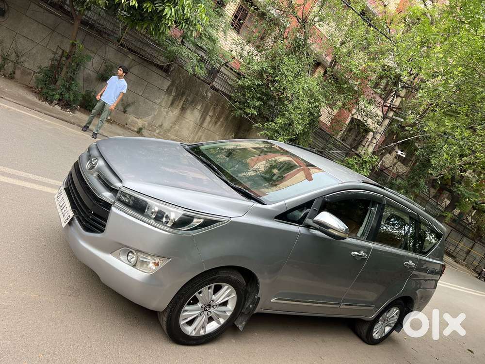 Toyota Innova Crysta 2.8z Automatic, 2018, Diesel