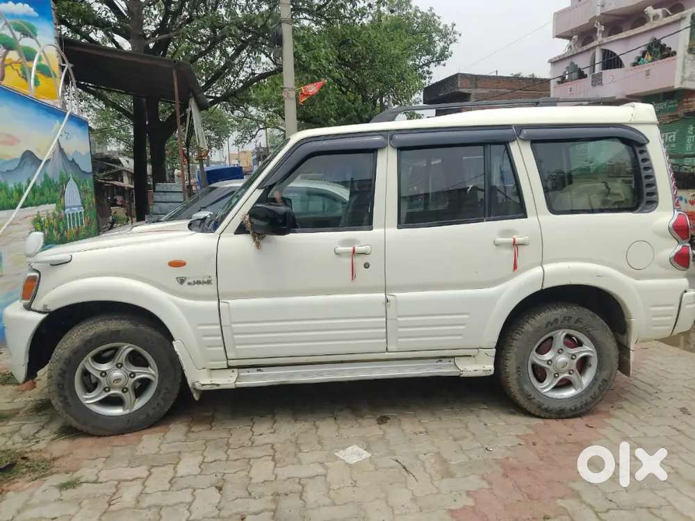 Mahindra Scorpio 2008 Diesel 130000 Km Driven