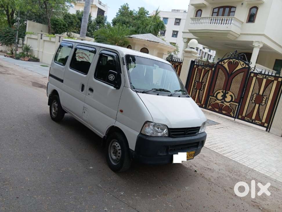 Maruti Suzuki Eeco 1.2 7 Str Std(o), 2024, Petrol