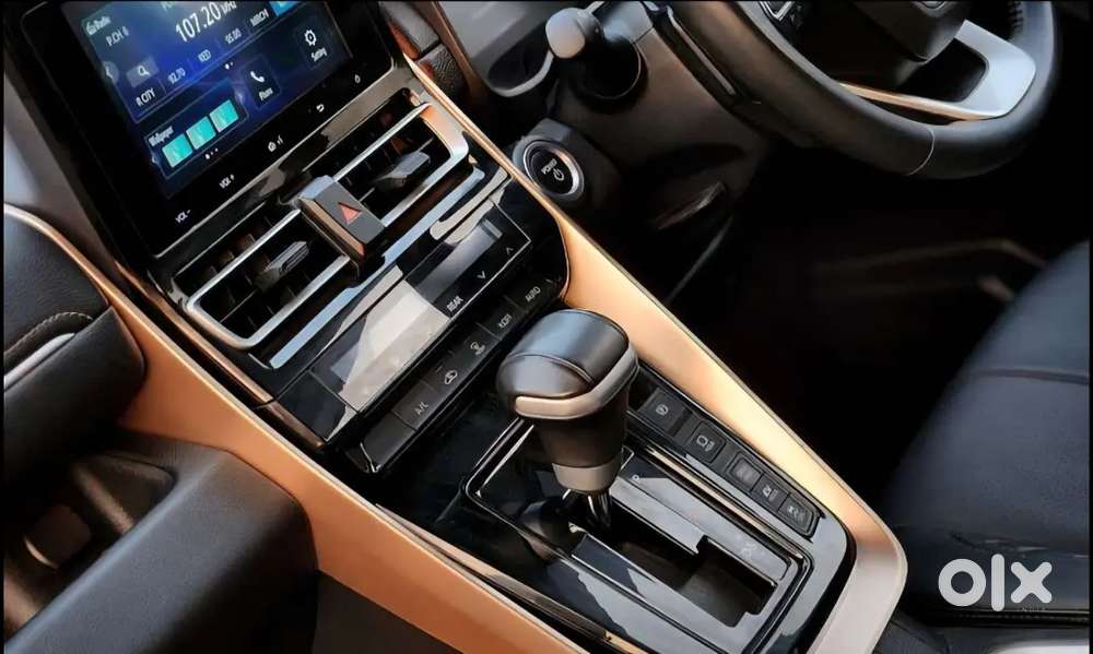 Maruti Suzuki Invicto 2023 December Strong Hybrids 53000 Km Driven