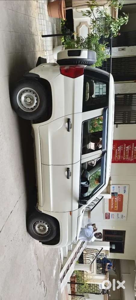 Mahendra Tuv 300 T4 Plus Good Condition