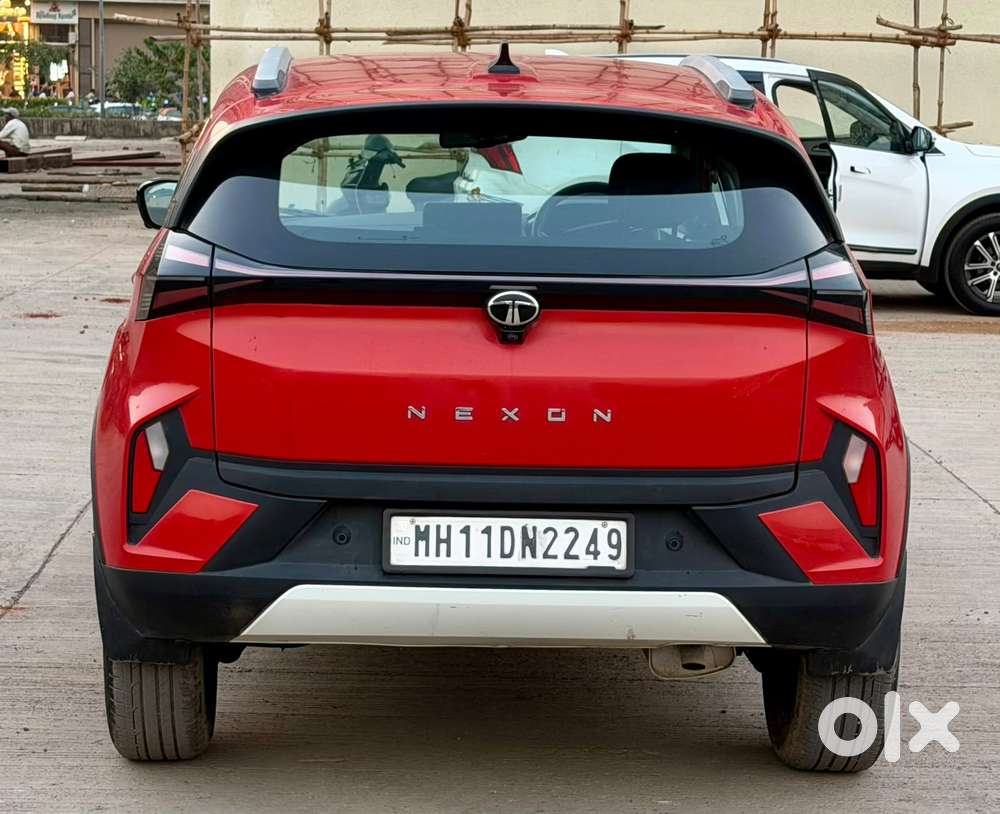 Tata Nexon Creative Plus S 1.2 Revotron Petrol 6 Mt, 2024, Petrol