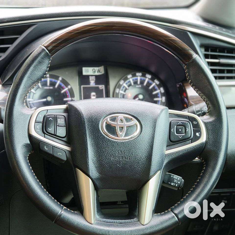 Toyota Innova Crysta [2020-ongoing] 2.7 Zx At 7 Str, 2022, Petrol