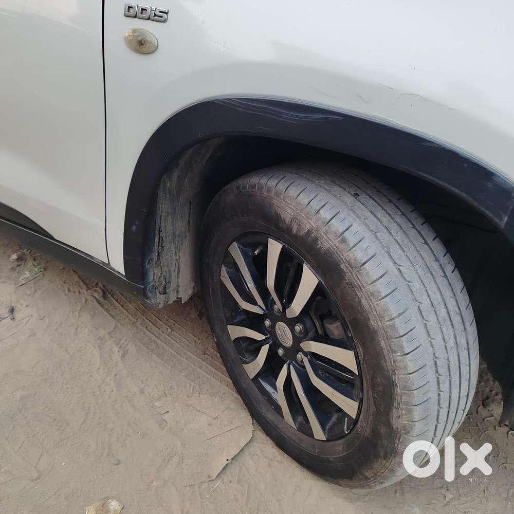 Maruti Suzuki Brezza 2016 Diesel Well Maintained