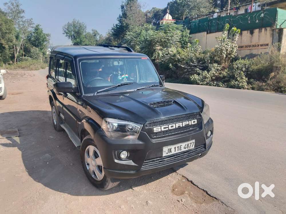 Mahindra Scorpio Classic S5, Diesel. November 2020