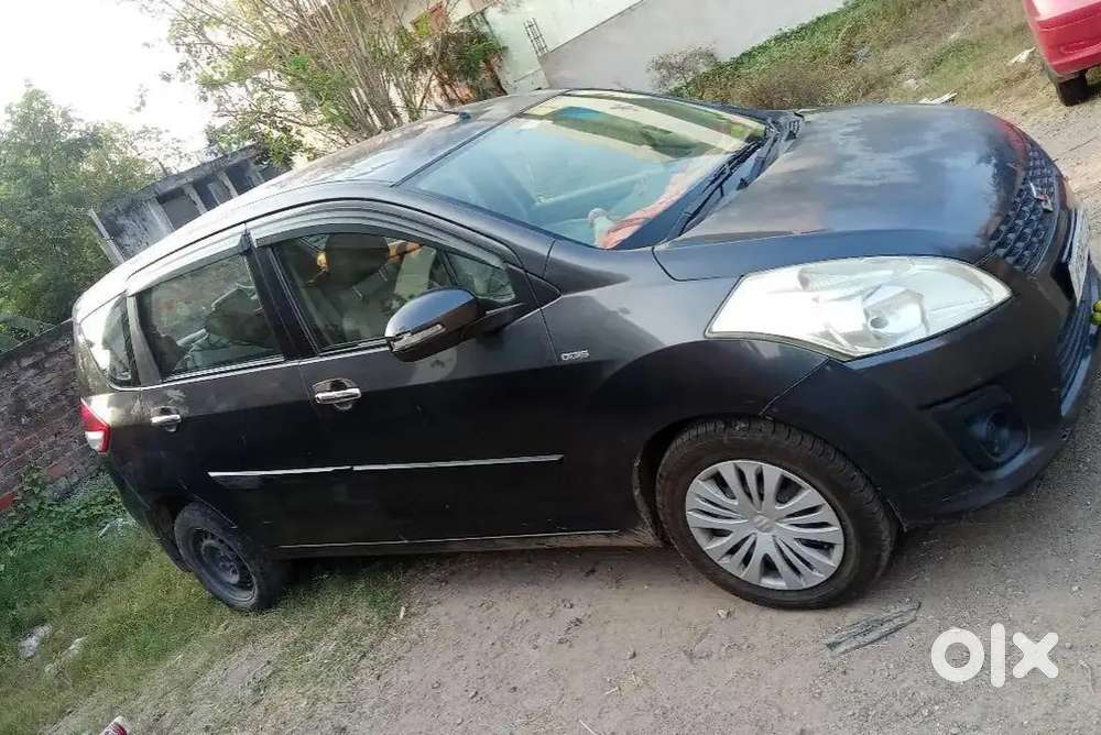Maruti Suzuki Ertiga 2015 Diesel 80000 Km Driven