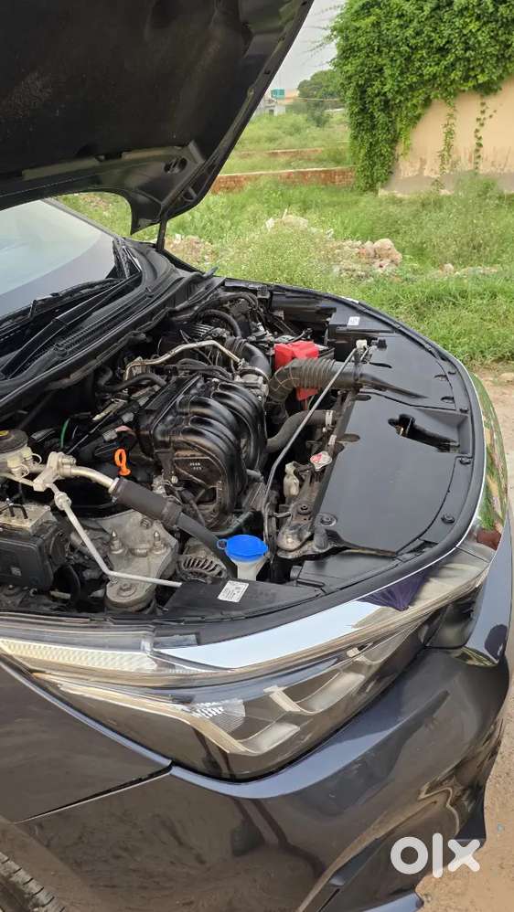 Honda City 1.5 Vx Petrol 2025