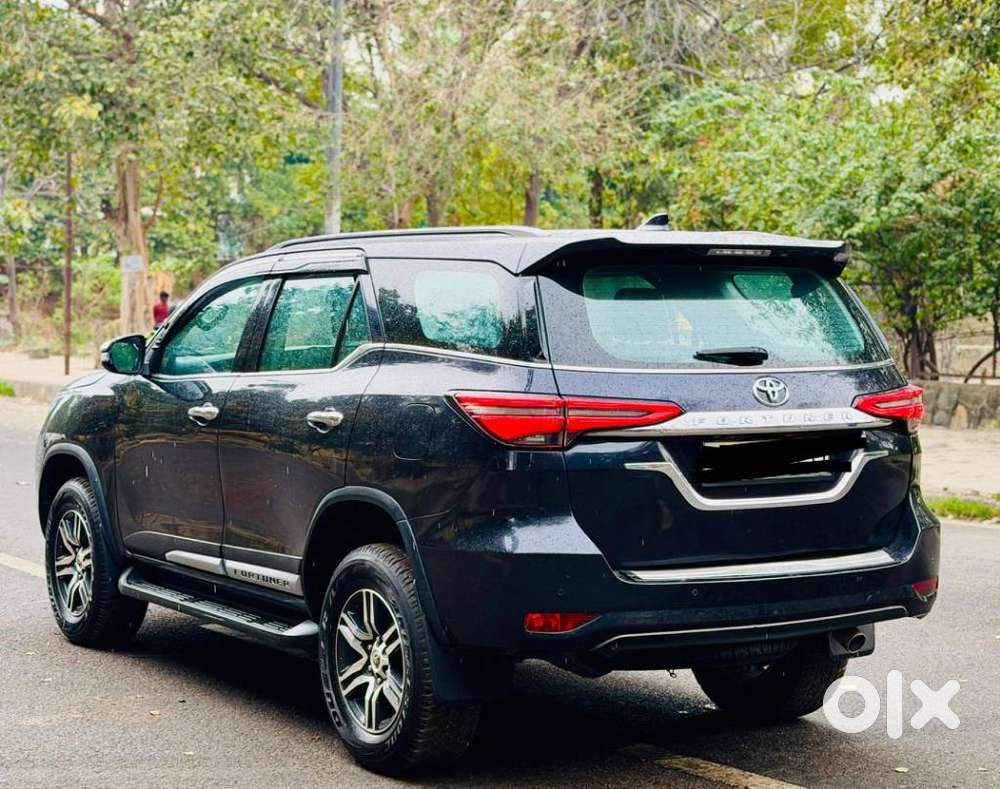 Toyota Fortuner 4x2 At 2.7 Petrol, 2022, Petrol