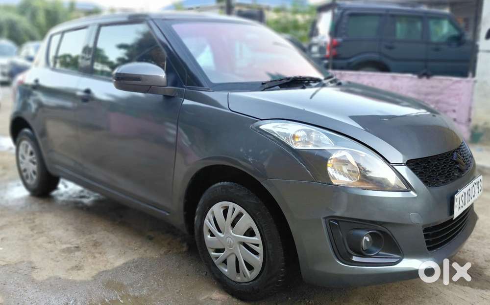 Maruti Suzuki Swift Vxi Optional, 2015, Petrol