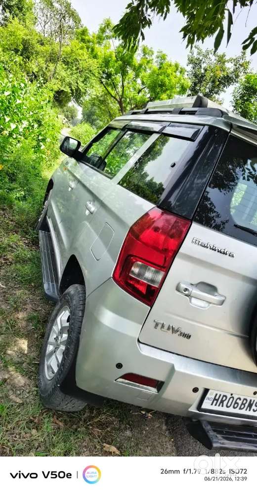 Mahindra Tuv 300 2016