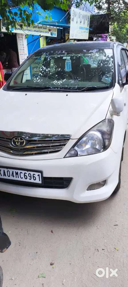 Toyota Innova V Diesel 2006