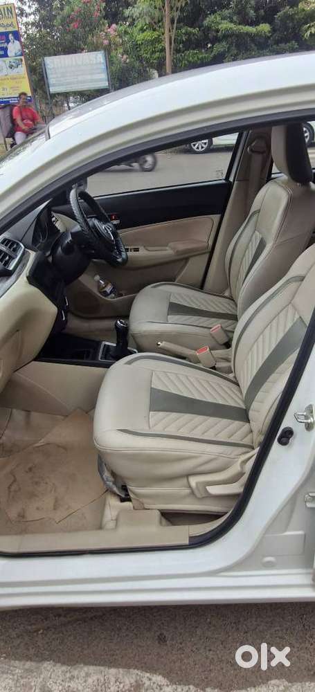 Maruti Suzuki Swift Dzire Vxi Optional, 2022, Petrol