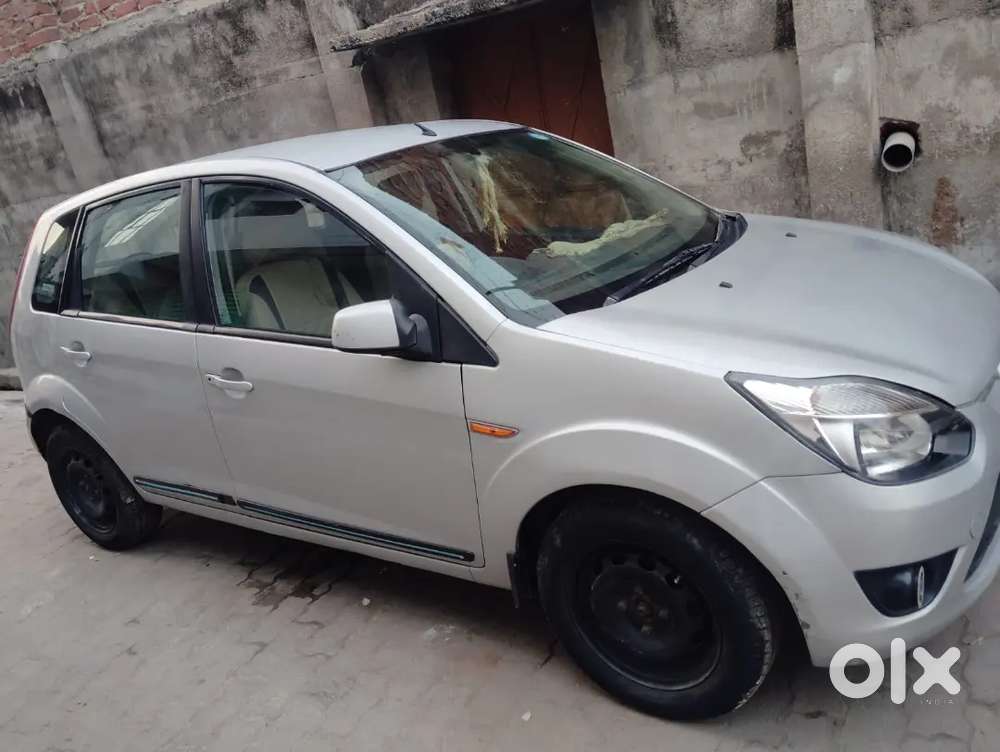 Ghar Me Problem Aa Gayi Hai Isliye Sale Karna Pad Raha Hai