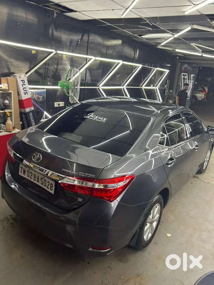 Corolla Altis