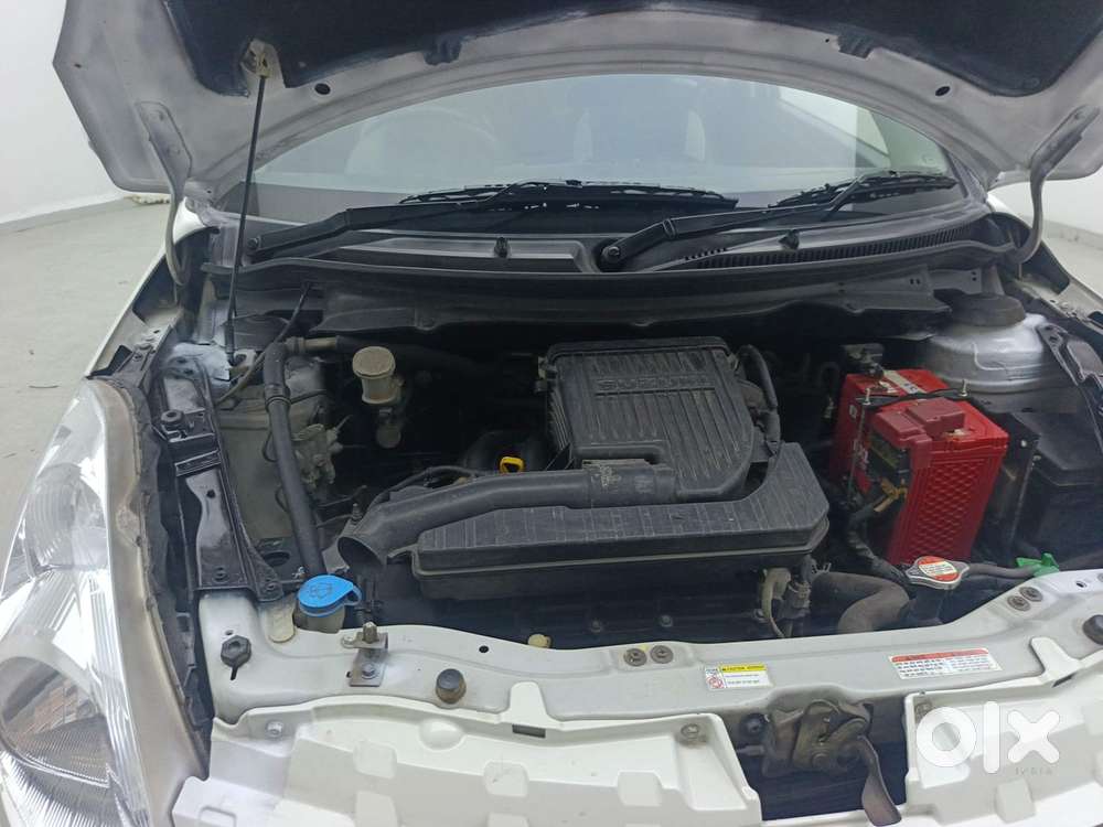 Maruti Suzuki Swift Vvt Vxi, 2016, Petrol
